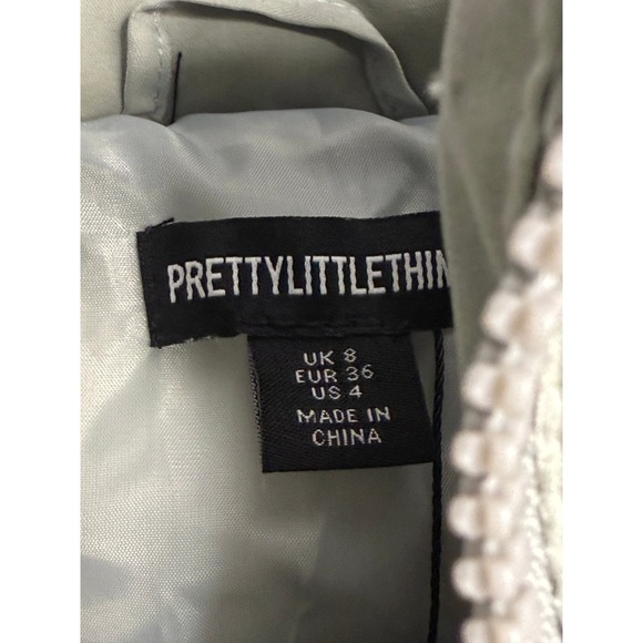 Pretty Little Thing Peach Skin Cropped Bubble Puffer Jacket Gray Size 4 NWT‎ - Picture 11 of 12